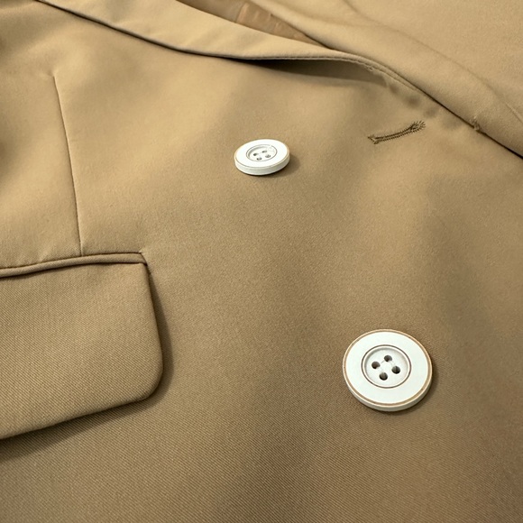 Double breasted blazer, tan color - Picture 6 of 7